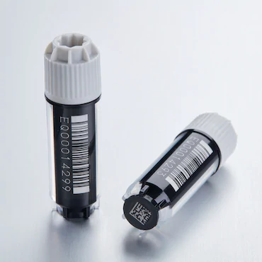 艾本德Eppendorf CryoStorage Vial，無(wú)菌, 無(wú)菌, 2.0 mL, 不含 DNase、RNase、人類 DNA 和內(nèi)毒素；外螺紋，預(yù)先加蓋灰色管蓋，帶 2D SafeCode 